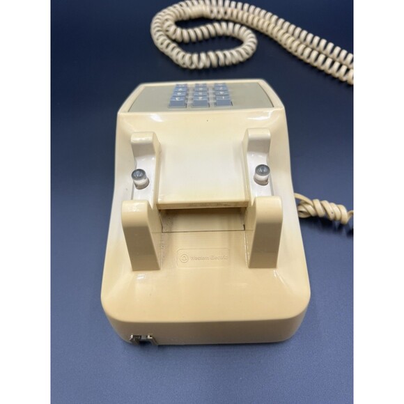 Vintage Beige Bell System 2500D Desk Phone (UNTESTED) - Picture 6 of 10